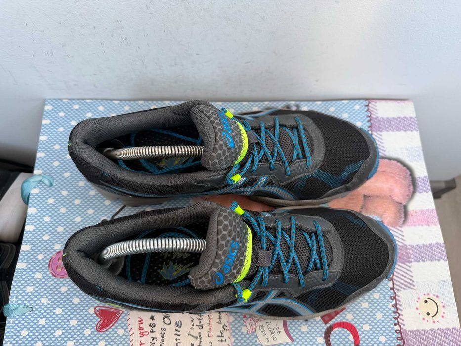 ASICS Gel-FujiAttack 2''оригинални мъжки маратонки 42 номер