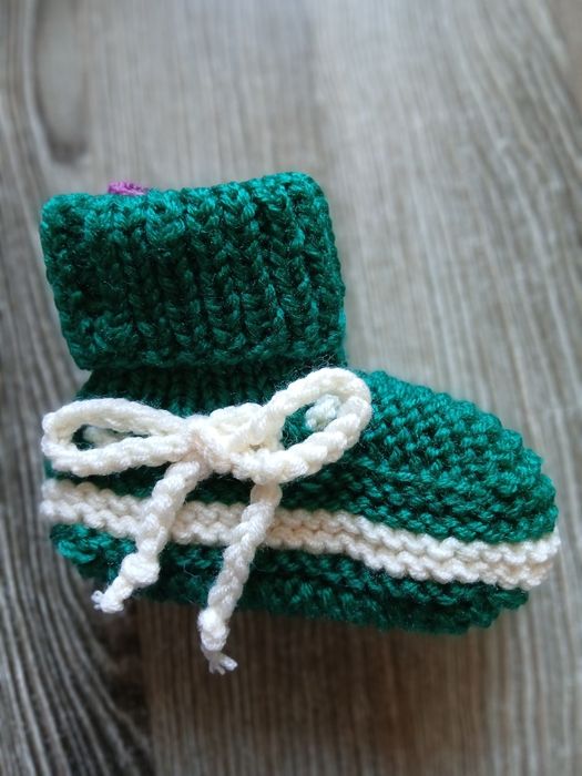 Пинетки малышам. Ручная работа.