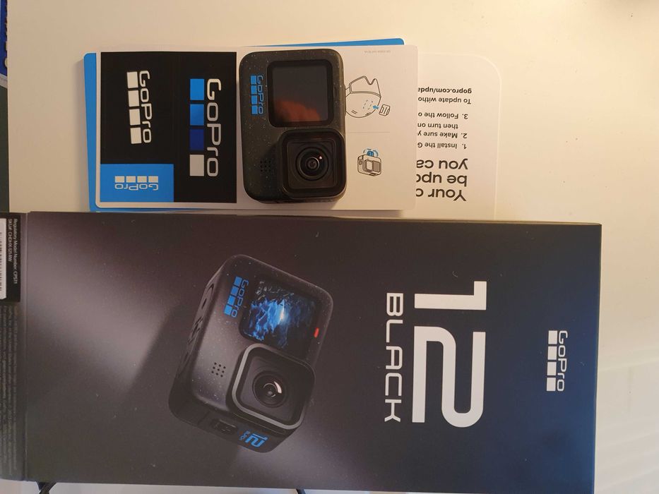 Vand GoPro Hero 12 Black + Accesorii + Ventuza prindere masina/motor