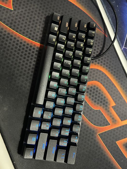 Геймърска клавиатура Razer Huntsman Mini