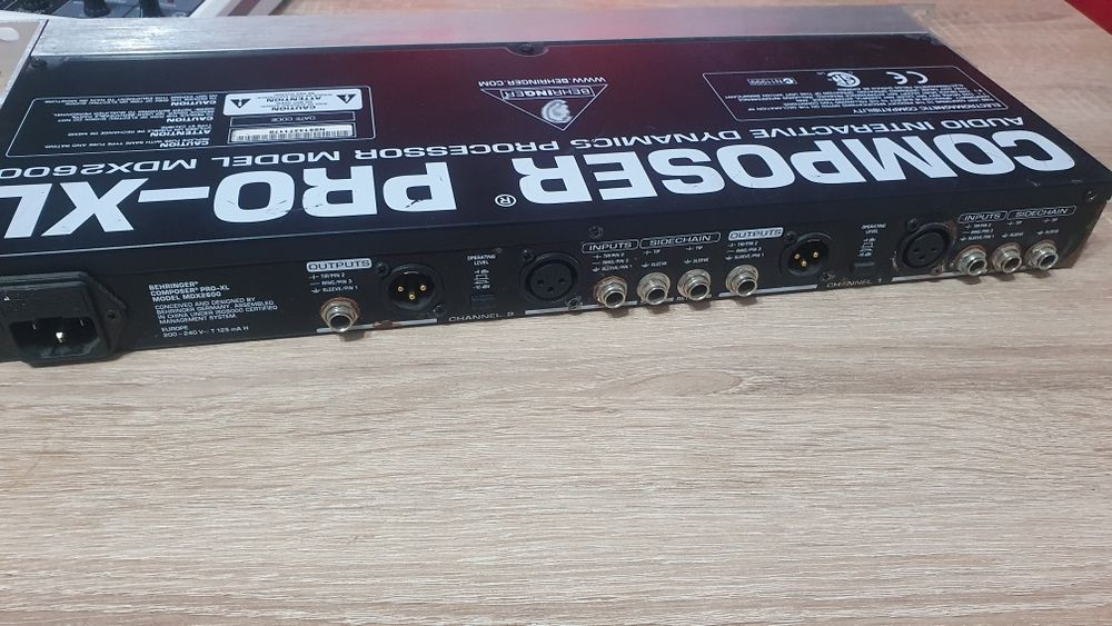 Vand Mixer și procesor audio