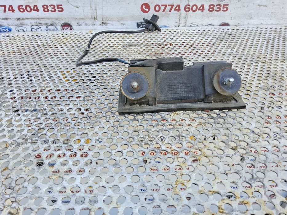 Buton deschidere Haion Opel Astra H zafira B cod 461088395