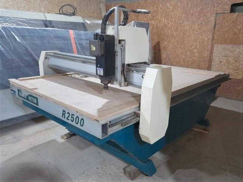 Гравировально-фрезерный станок