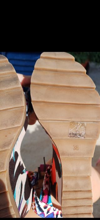 Дамски обувки платформа