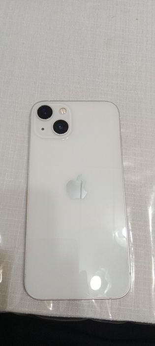 Продам iPhone 13