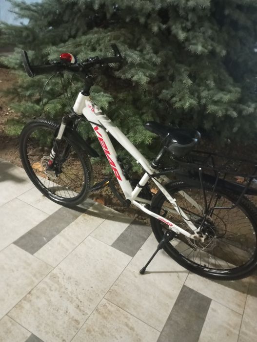 Продается велосипед AVENT для подростков