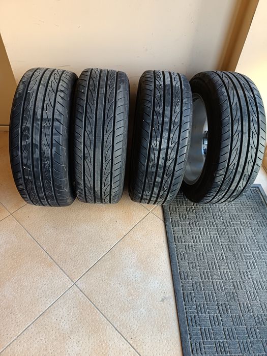 Продавам джанти с гуми