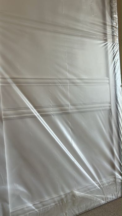 Продам 3 межкомнантные двери в упаковке,РОССИЯ