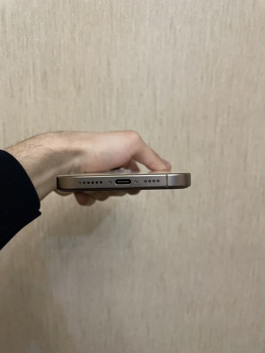 iPhone 16 pro max 256gb 95%