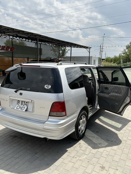 В продаже живая honda oddisey