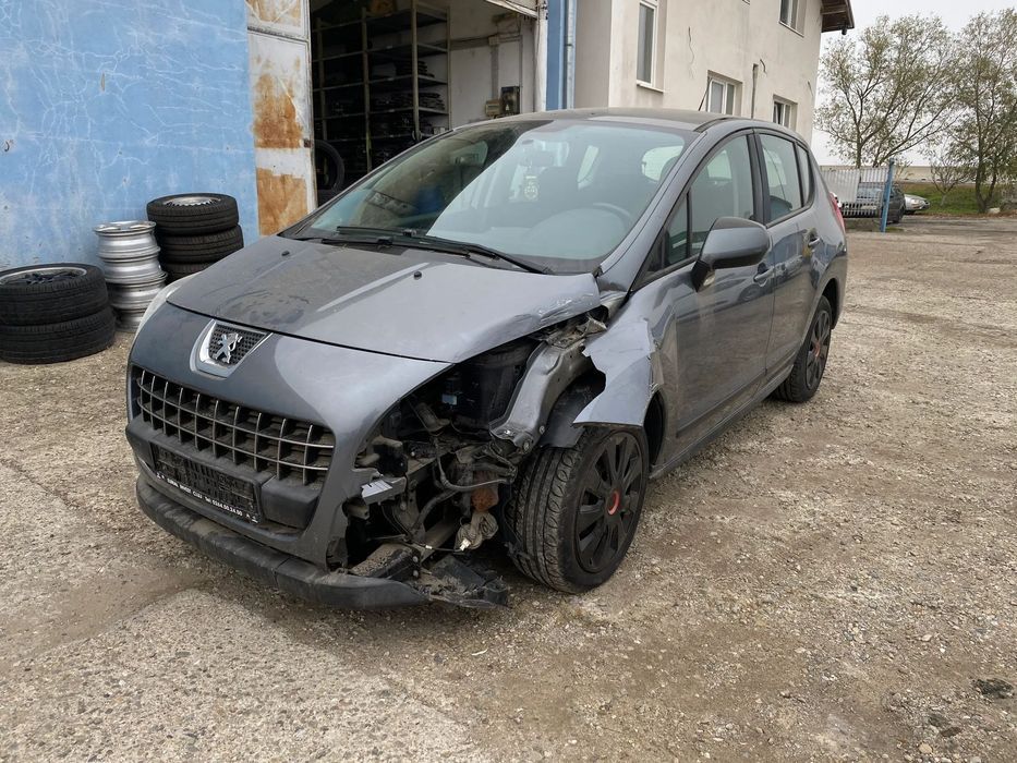 Dezmembrez piese Peugeot Pejo 3008