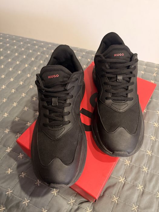 HUGO сникърси Leon