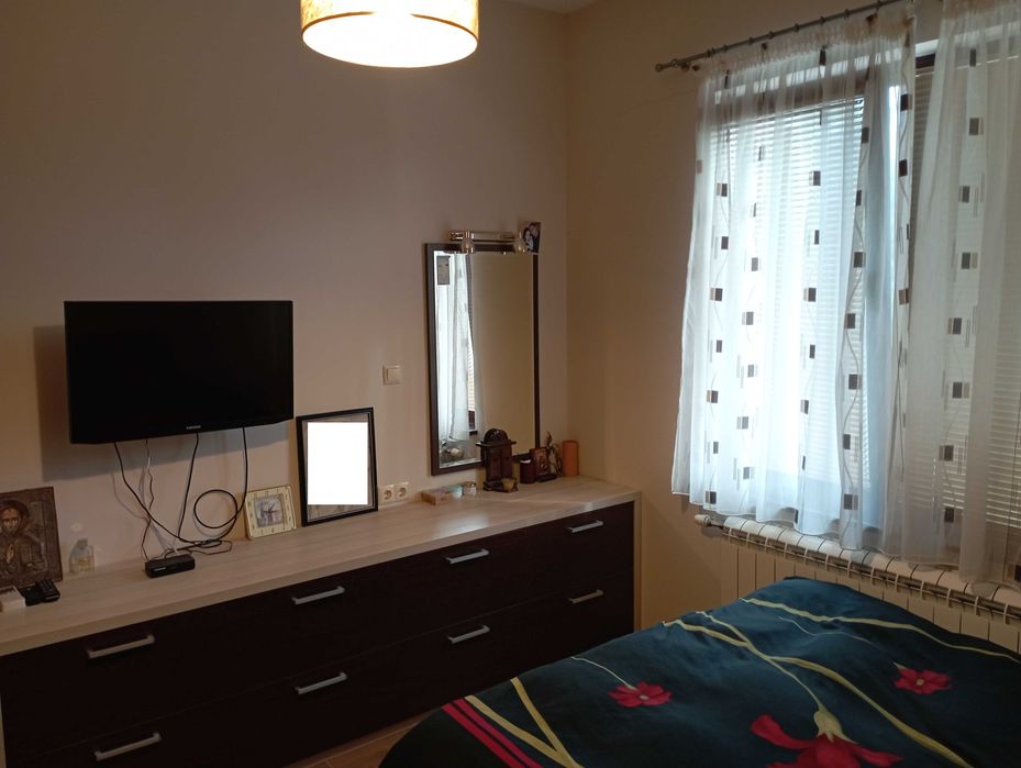 Дава се под наем Къща в Варна, Цветен квартал - 140 кв.м за 1200 € - Снимка #4