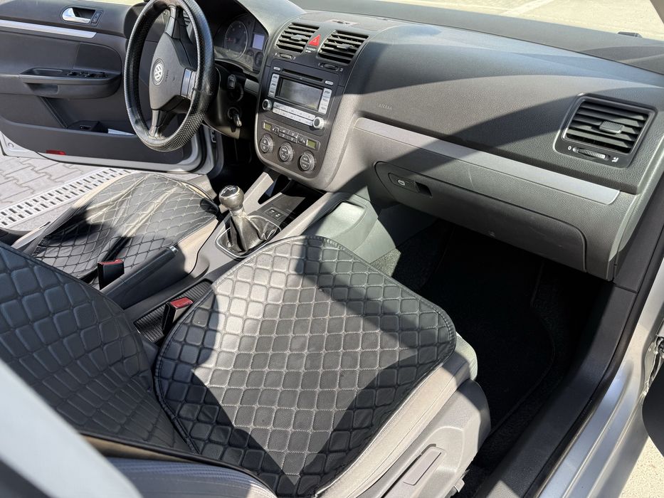 VOLKSWAGEN Jetta 2007 — imagine 4