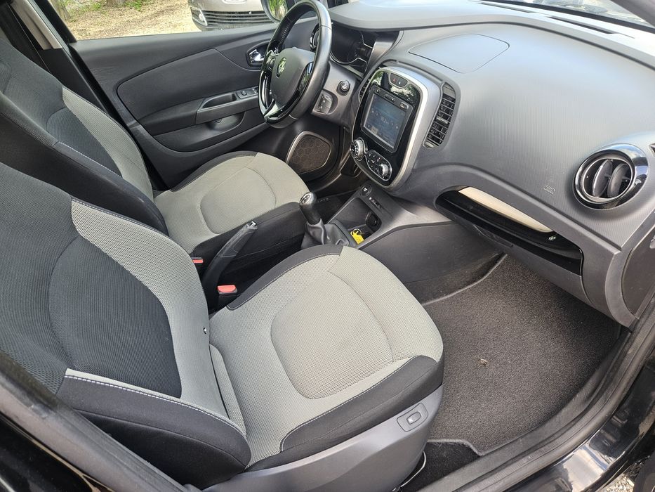 Renault Captur ~ 2015 Euro 5/ 1.5 dci 90 Cp/Navi/Sc incalzite/Clima/Senz park/Keyless/Led