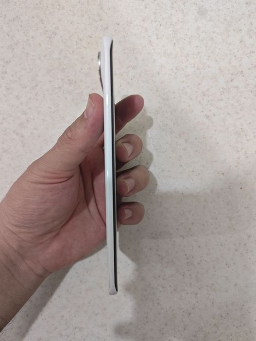 Techno Spark slim 256gb Болип Беру