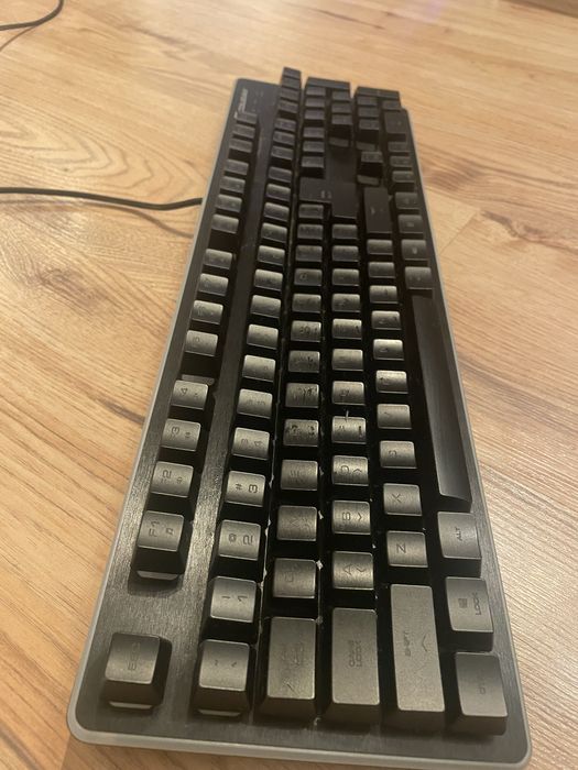 Гемърска клавиатура cougar