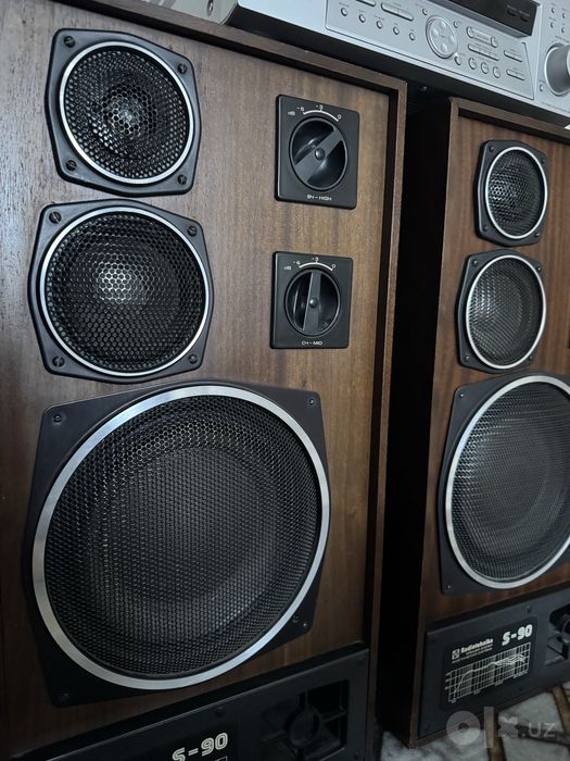 Radiotehnika s90 и Усилител SONY  Холати  янги