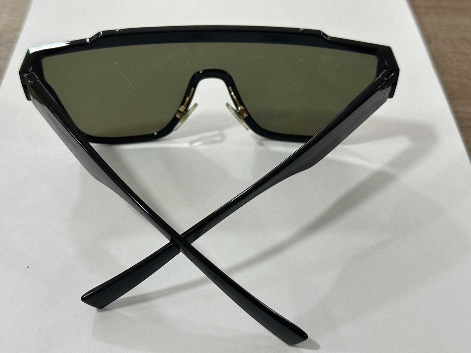 Продавам Мъжки слънчеви очила Dolce & Gabbana