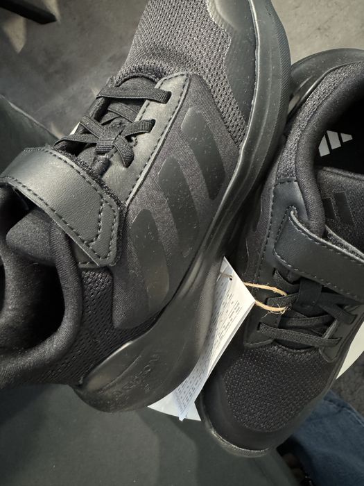 Маратонки Adidas