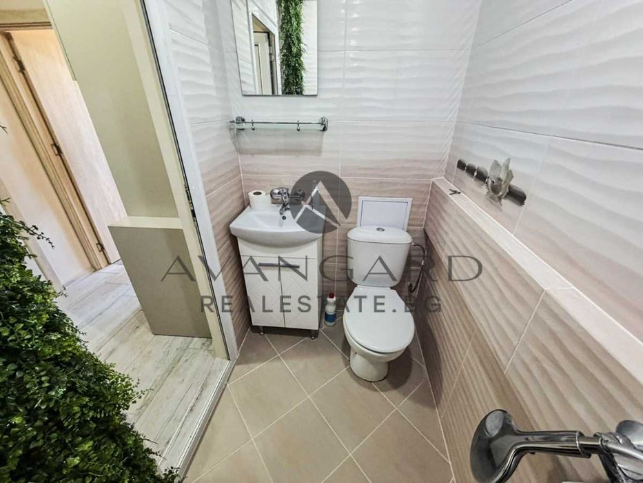 Продава се Двустаен апартамент в Пловдив, Кършияка - 45 кв.м за 1304 €/кв.м - Снимка #5