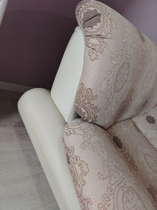 Кресло для гостинной