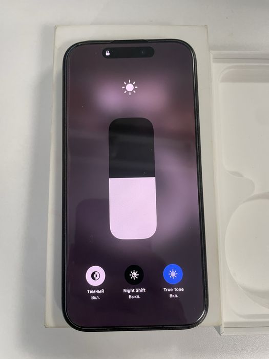 Iphone 15 pro 128 gb akum 83%