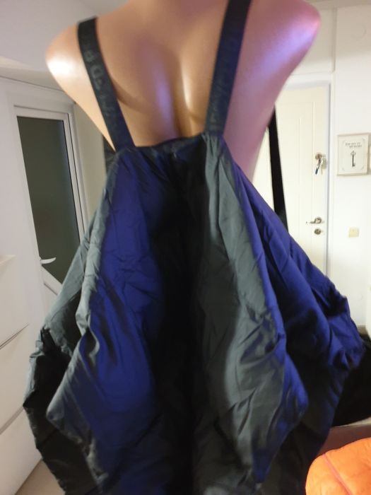 Vand haina LIVIANA CONTI marimea 42