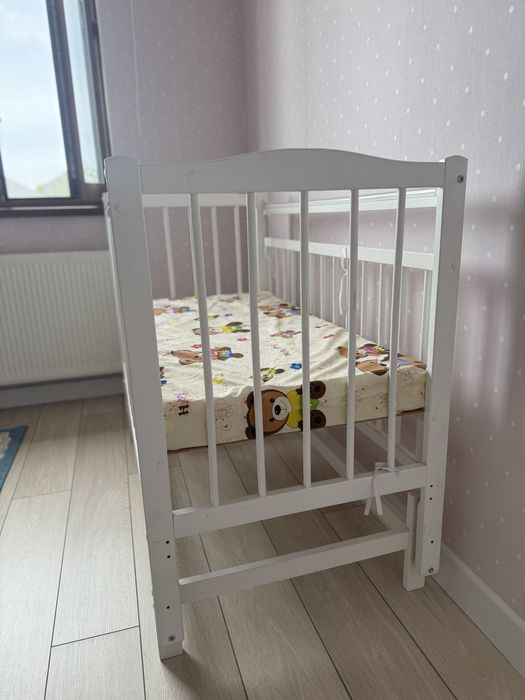 Продам детскую кроватку (манеж)