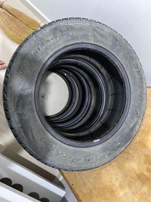 Продам Зимние шины