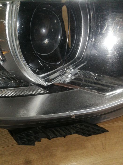 Far bmw f15 dreapta xenon