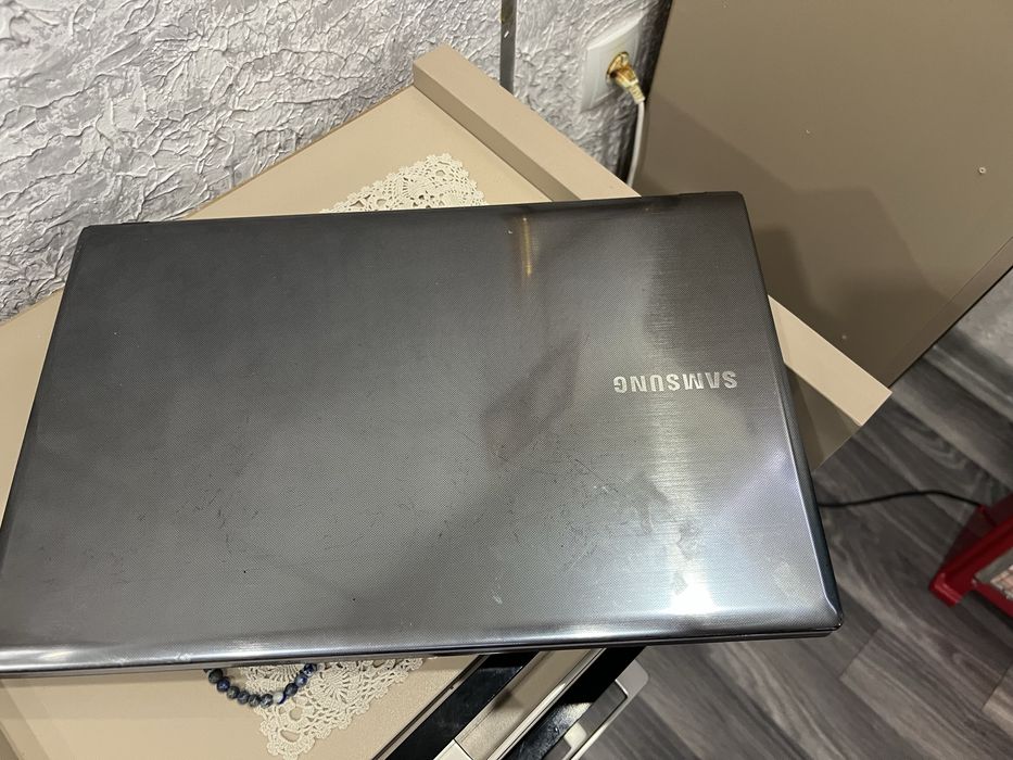 Samsung NP550P7C 17.3" Series 5 Notebook