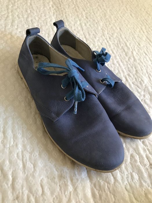 Женский обувь