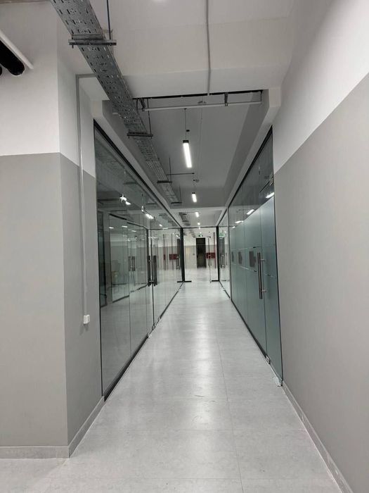 Сдается помещение парк Гофура Гуляма 3000m2