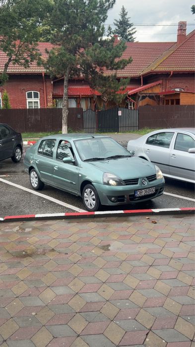 Renault symbol .
