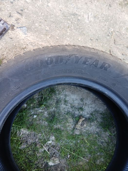 Продавам  гуми 17 цола