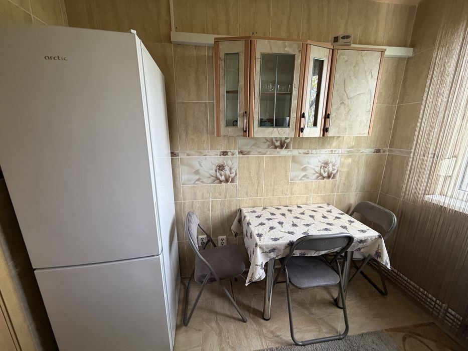 Inchiriez apartament 2 camere Tiglina 1 350€