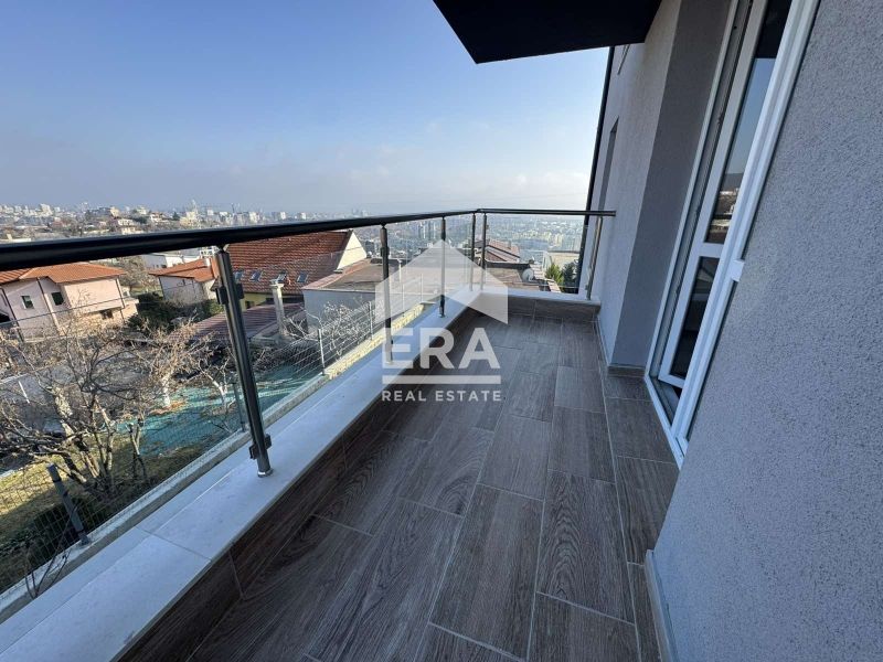 Двустаен апартамент с морска панорама за продажба с Акт 16, завършен д