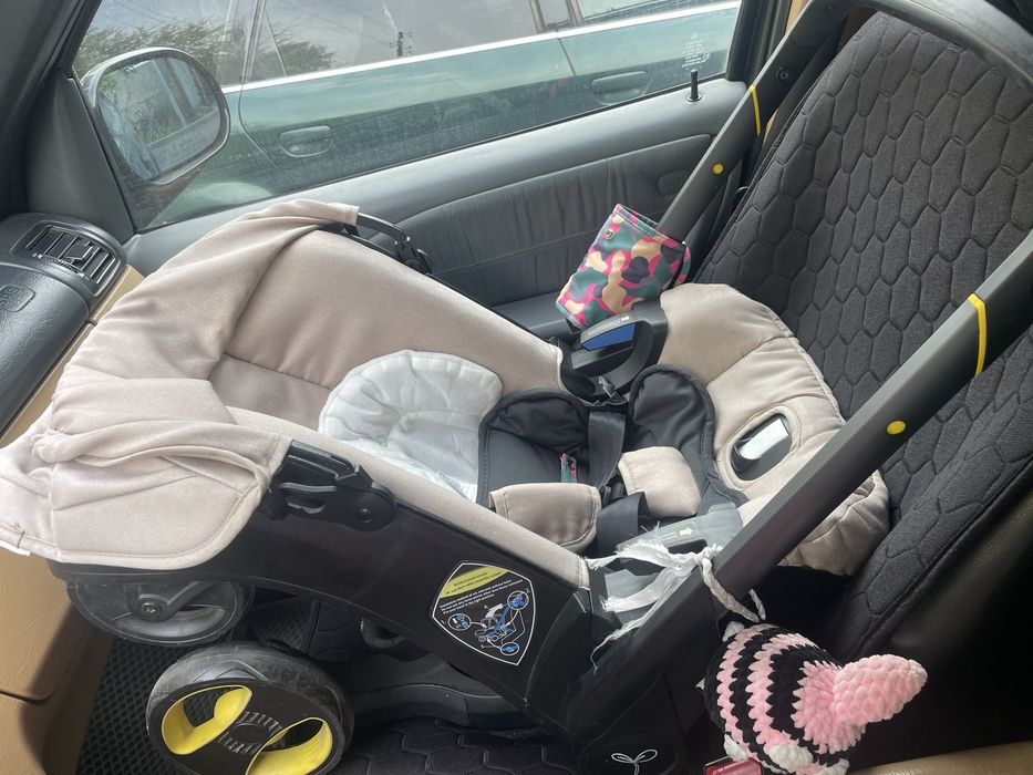 Продам коляску автокресло