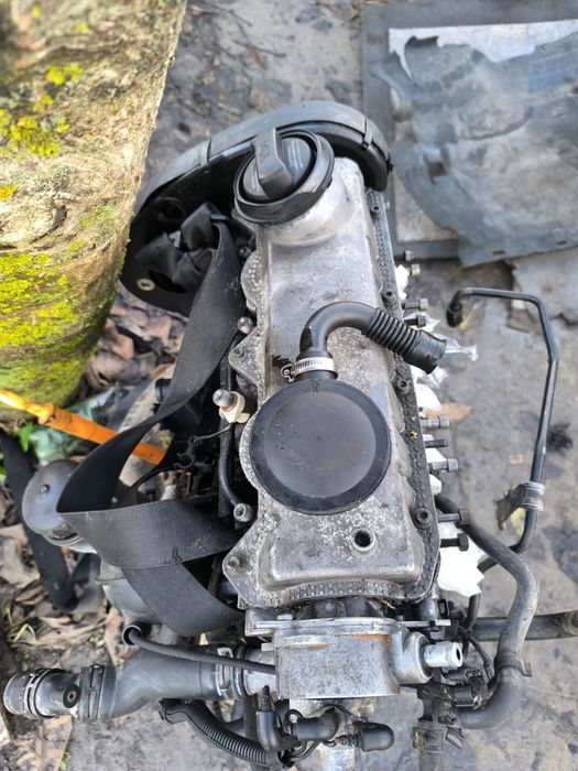 Двигател golf 4 1.9 дизел 90 коня