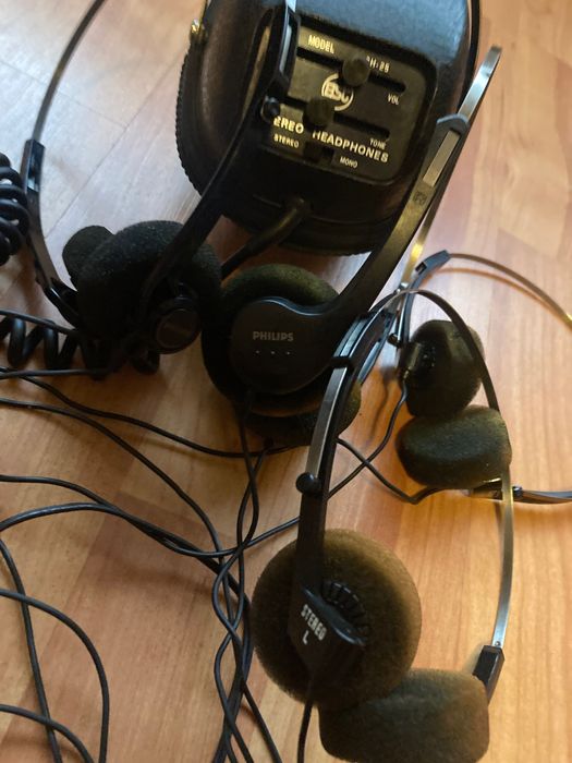 5 bucăți căști audio vintage BST SH-25 și Philips Walkman
