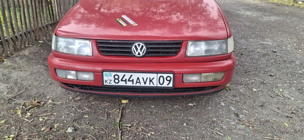 Машина passat b4