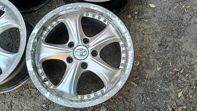 Продам легкосплавные диски