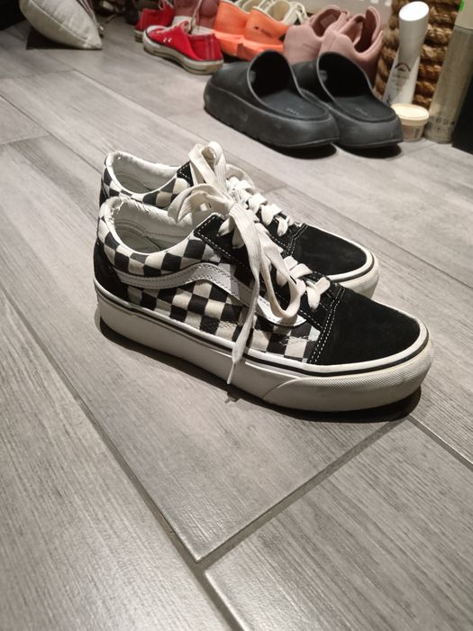 Обувки  Vans носени само 2 пъти