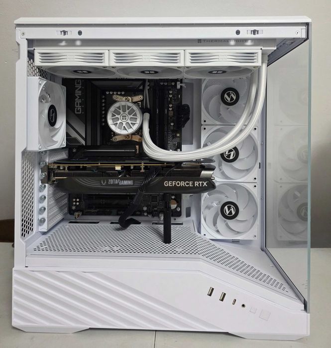 PC Gaming Ryzen 7 9800X3D RTX 4080 Super 2TB SSD