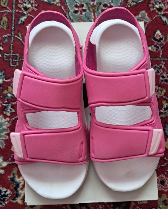 Сандали Adidas за момиче