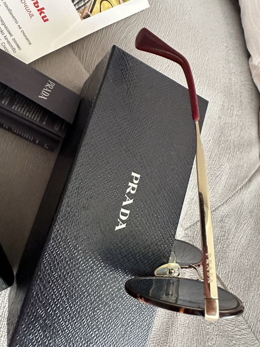 Дамски слънчеви очила PRADA