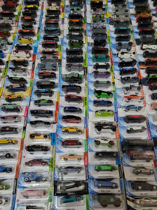 Hot Wheels модели машинок