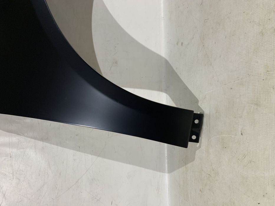 Aripa dreapta fata VW Passat B6, 2005, 2006, 2007, 2008, 2009, 2010. IN STOC