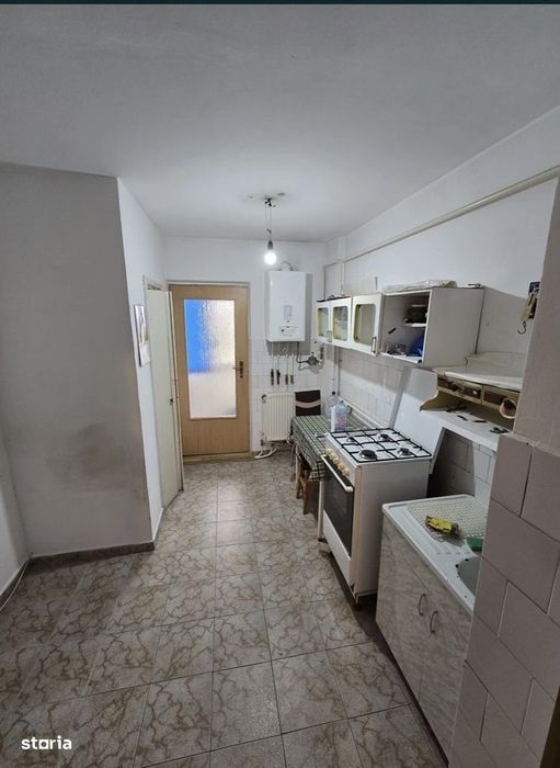 Apartament de vânzare cu 2 camere în zona Vidin